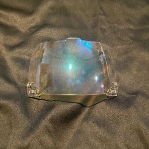 Clear (blue tint) visor